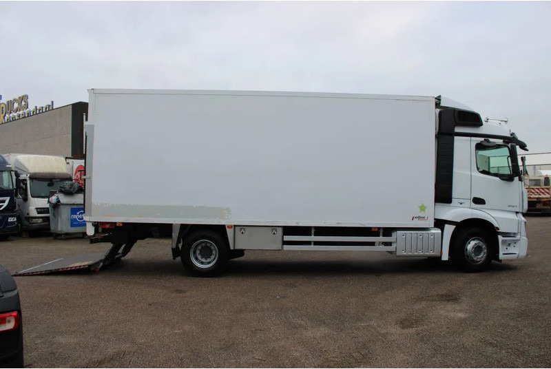 Mercedes-Benz Actros 1927 + EURO 6 + LIFT - Box truck: picture 4 Mercedes-Benz Actros 1927 + EURO 6 + LIFT - Box truck: picture 4