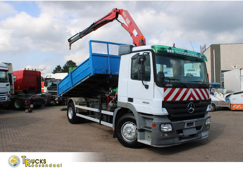 Mercedes-Benz Actros 2032 + HMF 1460 + Tipper + Steel Steel - Tipper: picture 1 Mercedes-Benz Actros 2032 + HMF 1460 + Tipper + Steel Steel - Tipper: picture 1