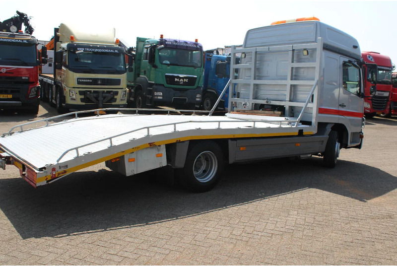 Mercedes-Benz Atego 823 + MANUAL + WINCH + PERFECT TRUCK - Car transporter truck: picture 4 Mercedes-Benz Atego 823 + MANUAL + WINCH + PERFECT TRUCK - Car transporter truck: picture 4