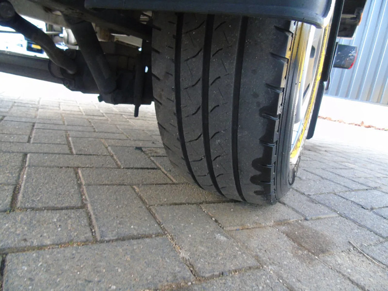 Closed box van Mercedes-Benz Sprinter 314 + lift: picture 17 Closed box van Mercedes-Benz Sprinter 314 + lift: picture 17