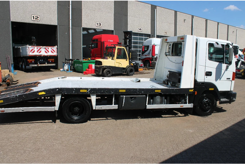 Nissan ATLEON 80.140 + MANUAL + EURO 3 - Car transporter truck: picture 4 Nissan ATLEON 80.140 + MANUAL + EURO 3 - Car transporter truck: picture 4