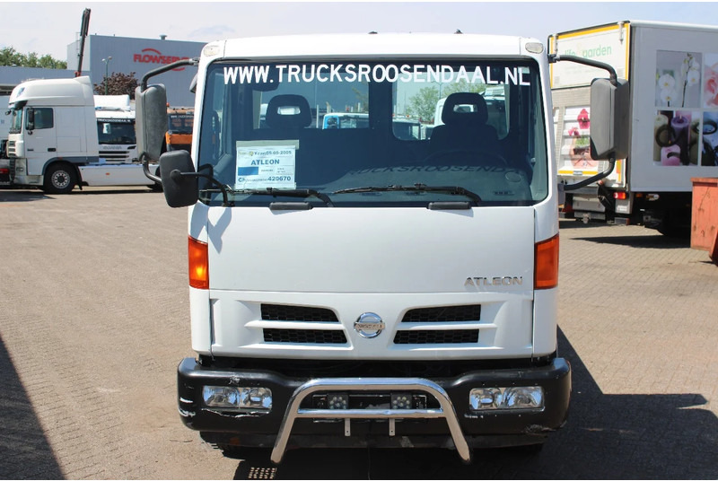 Nissan ATLEON 80.140 + MANUAL + EURO 3 - Car transporter truck: picture 2 Nissan ATLEON 80.140 + MANUAL + EURO 3 - Car transporter truck: picture 2