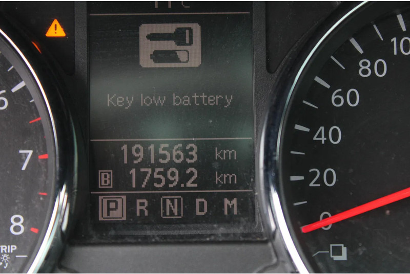 Nissan QASHQAI 2.0 AUTOMATIC / CAMERA - SUV: picture 4 Nissan QASHQAI 2.0 AUTOMATIC / CAMERA - SUV: picture 4