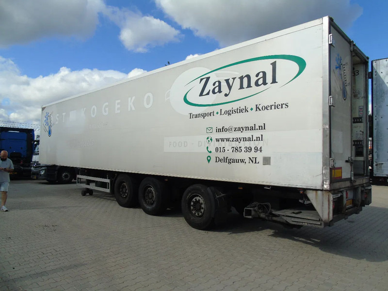 Pacton 3x SAF + carrier vector 1800 + lift - Refrigerated semi-trailer: picture 5 Pacton 3x SAF + carrier vector 1800 + lift - Refrigerated semi-trailer: picture 5