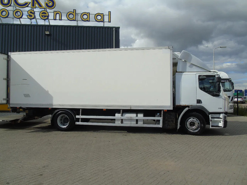 Renault Premium 370DXI + EURO 5 + MANUAL + 19T - Refrigerated truck: picture 3 Renault Premium 370DXI + EURO 5 + MANUAL + 19T - Refrigerated truck: picture 3