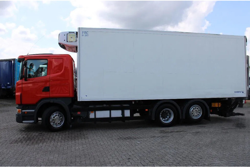 Scania G 440 + 6x2 + carrier + euro 5 + lift - Refrigerated truck: picture 4 Scania G 440 + 6x2 + carrier + euro 5 + lift - Refrigerated truck: picture 4