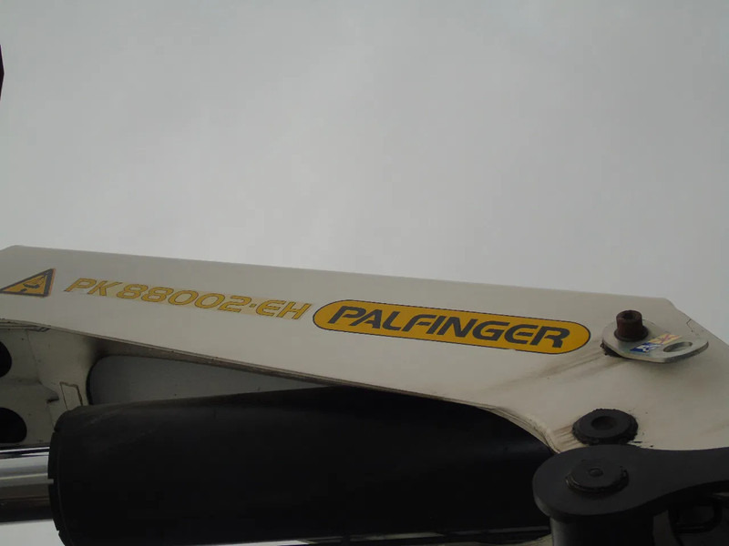 Crane truck Scania R 500 + PALFINGER 88002-EH + 8x EXT + 8X4 + EURO 5 + MANUAL: picture 13 Crane truck Scania R 500 + PALFINGER 88002-EH + 8x EXT + 8X4 + EURO 5 + MANUAL: picture 13