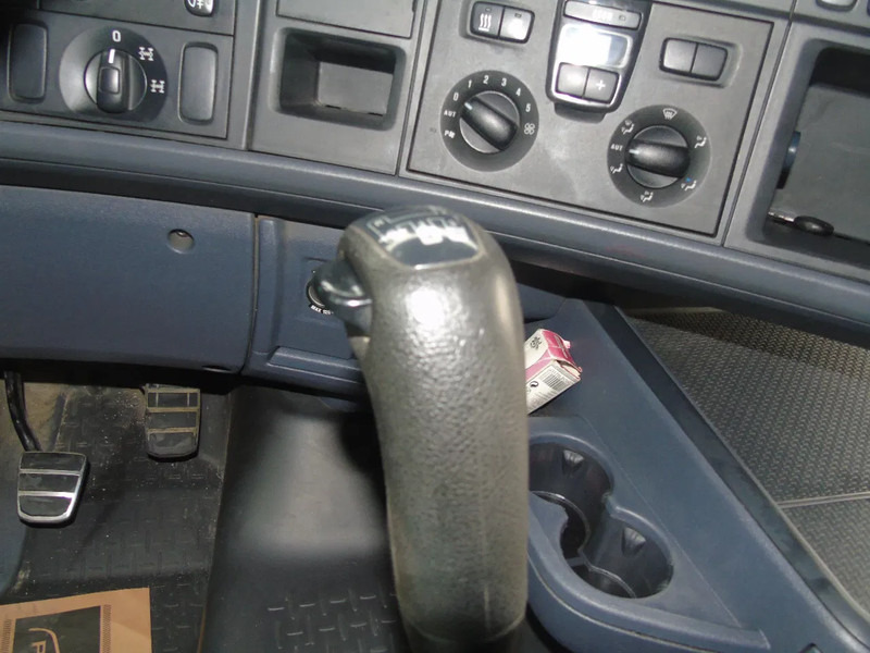 Crane truck Scania R 500 + PALFINGER 88002-EH + 8x EXT + 8X4 + EURO 5 + MANUAL: picture 16 Crane truck Scania R 500 + PALFINGER 88002-EH + 8x EXT + 8X4 + EURO 5 + MANUAL: picture 16