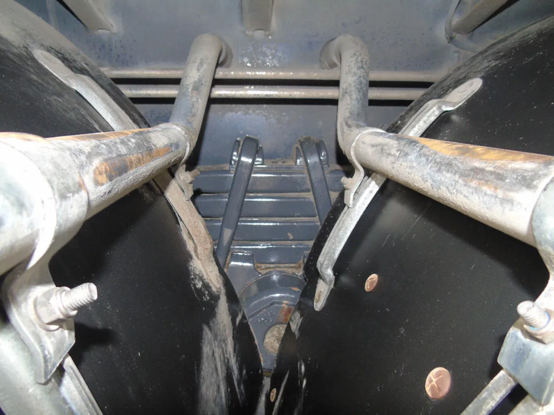 Crane truck Scania R 500 + PALFINGER 88002-EH + 8x EXT + 8X4 + EURO 5 + MANUAL: picture 10 Crane truck Scania R 500 + PALFINGER 88002-EH + 8x EXT + 8X4 + EURO 5 + MANUAL: picture 10