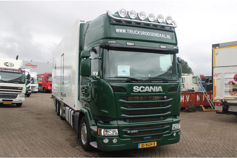 Scania R490 + 6X2 + EURO 6 + heating truck/ flowers FULL OPTION - Refrigerated truck: picture 3 Scania R490 + 6X2 + EURO 6 + heating truck/ flowers FULL OPTION - Refrigerated truck: picture 3