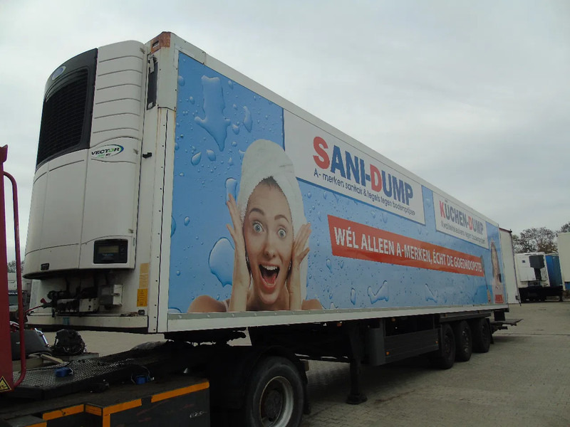 Schmitz Cargobull + CARRIER VECTOR 1950 + LIFT + APK 07-26 - Refrigerated semi-trailer: picture 2 Schmitz Cargobull + CARRIER VECTOR 1950 + LIFT + APK 07-26 - Refrigerated semi-trailer: picture 2