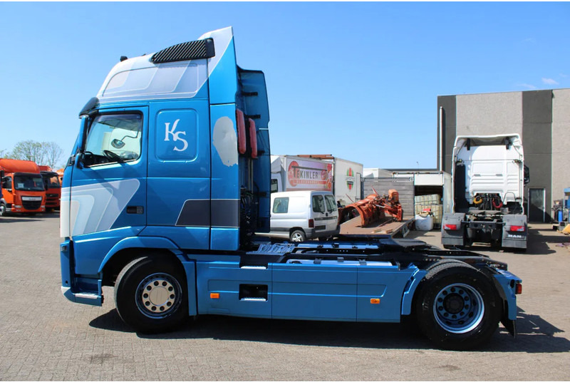 Volvo FH 460 XL cabine + euro 5 + spoiler - Tractor unit: picture 4 Volvo FH 460 XL cabine + euro 5 + spoiler - Tractor unit: picture 4