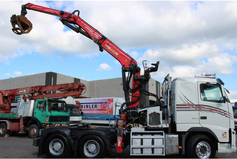 Volvo FH 16.540 + 6x4 EURO 5 + palfinger epsilon 30t/m + MANUAL - Crane truck: picture 4 Volvo FH 16.540 + 6x4 EURO 5 + palfinger epsilon 30t/m + MANUAL - Crane truck: picture 4