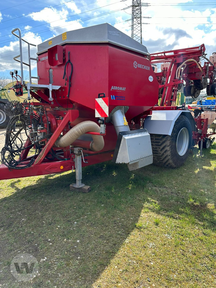 Becker Aeromat Maxi-Line 8-rhg. - Precision seeder: picture 1 Becker Aeromat Maxi-Line 8-rhg. - Precision seeder: picture 1