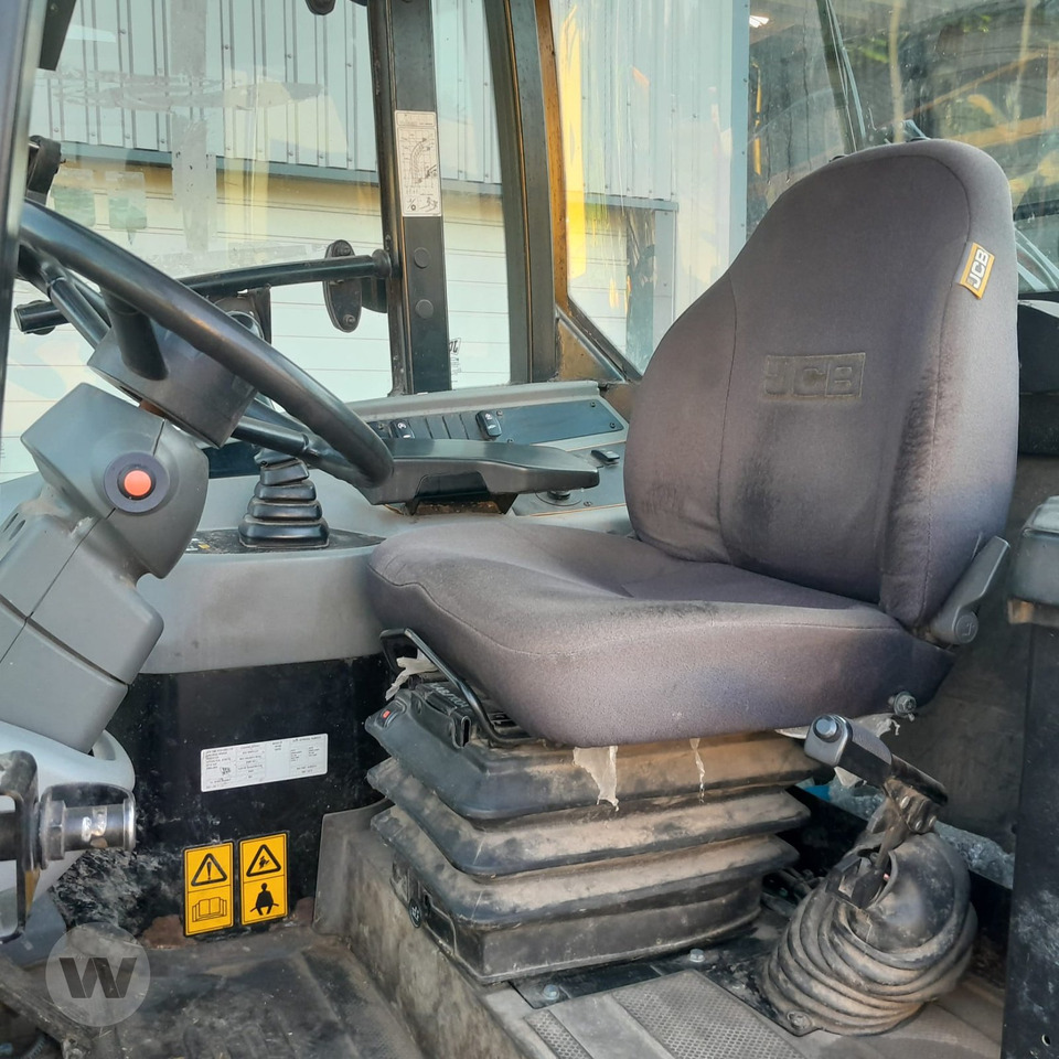 JCB TM 220 - Wheel loader: picture 2 JCB TM 220 - Wheel loader: picture 2