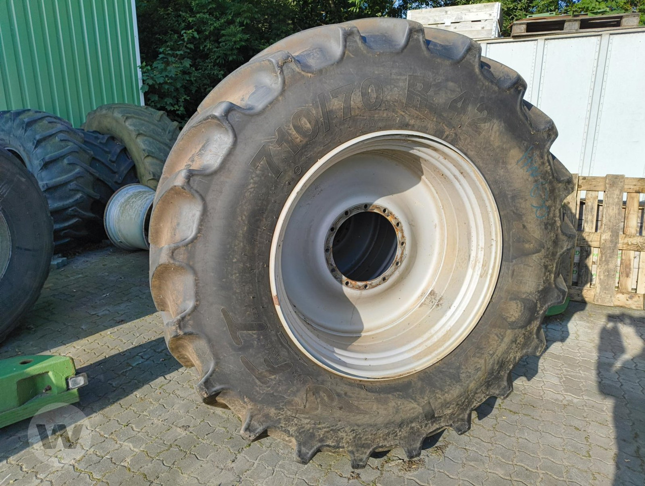 Mitas 710/70 R 42 - Wheel and tire package: picture 3 Mitas 710/70 R 42 - Wheel and tire package: picture 3