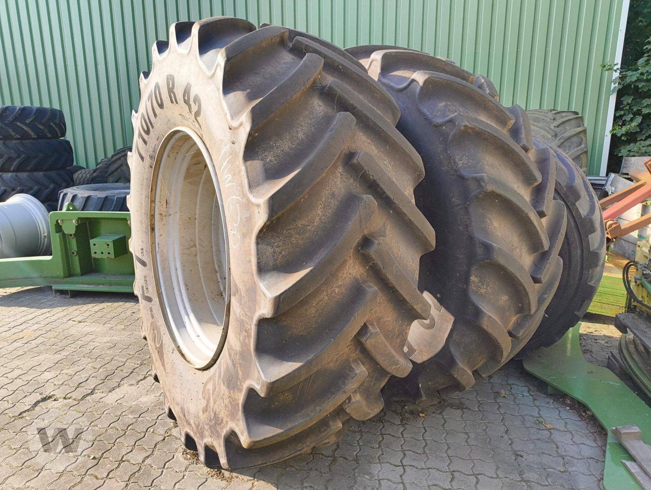 Mitas 710/70 R 42 - Wheel and tire package: picture 1 Mitas 710/70 R 42 - Wheel and tire package: picture 1