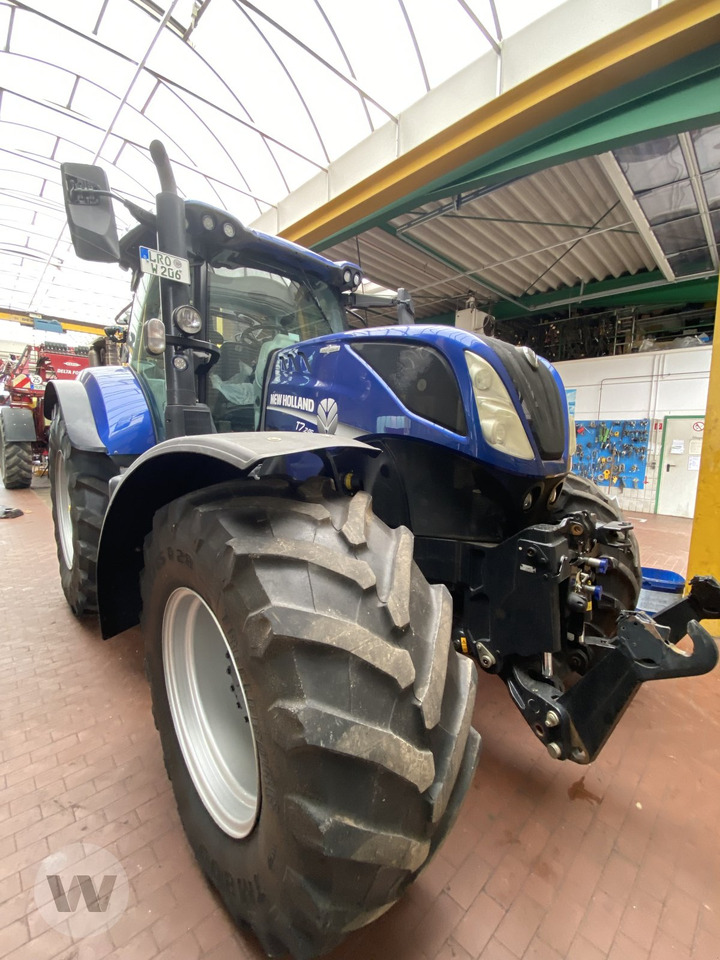 New Holland T 7.245 - Farm tractor: picture 3 New Holland T 7.245 - Farm tractor: picture 3
