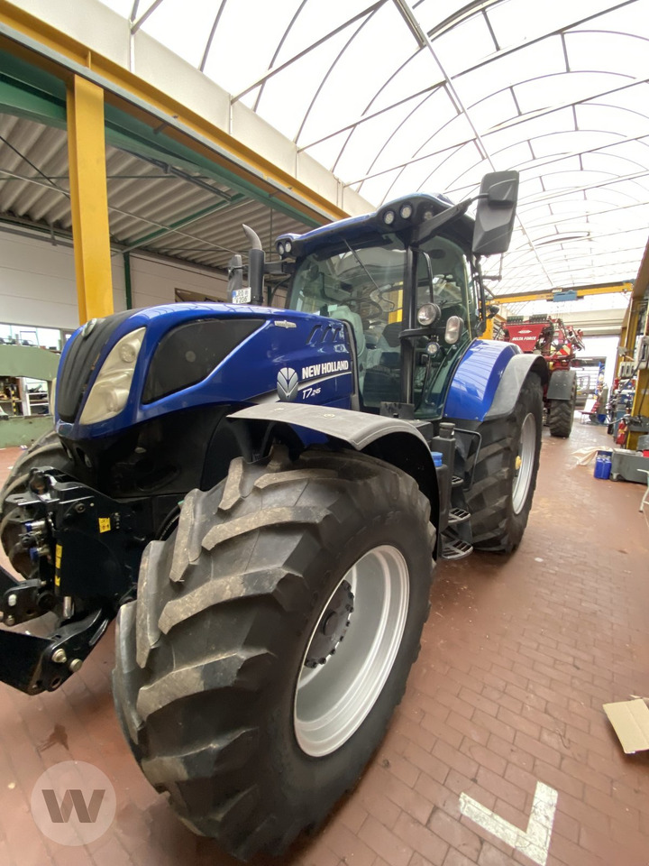 New Holland T 7.245 - Farm tractor: picture 1 New Holland T 7.245 - Farm tractor: picture 1