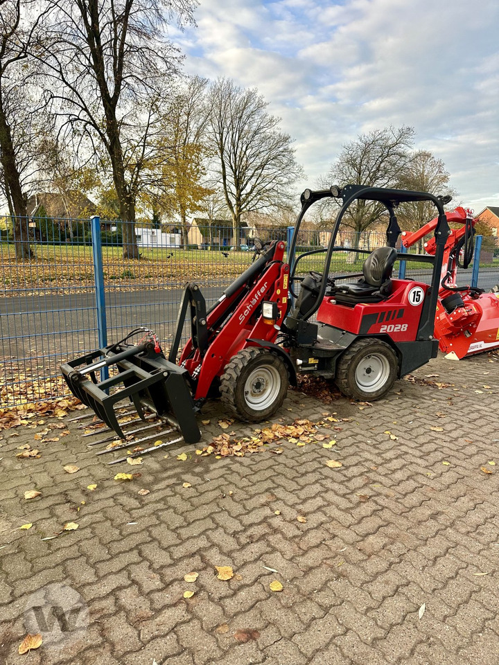 Schäffer 2028 - Compact loader: picture 3 Schäffer 2028 - Compact loader: picture 3