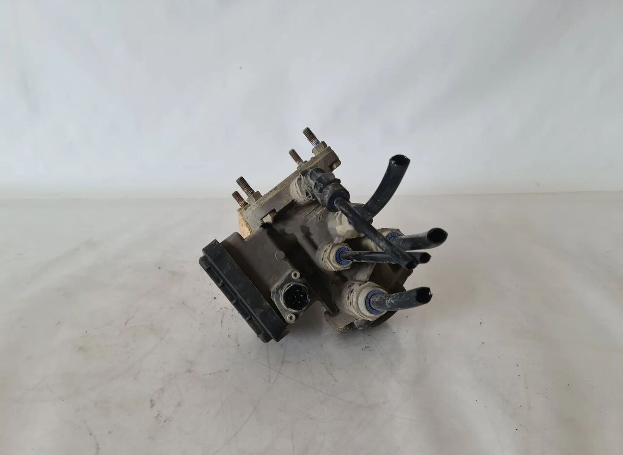 Knorr-Bremse Modulator zawór hamulca EBS naczepy europa VOLVO FH FM RENAULT P K020624 21122037 Volvo FH FM truck - Brake valve for Truck: picture 1 Knorr-Bremse Modulator zawór hamulca EBS naczepy europa VOLVO FH FM RENAULT P K020624 21122037 Volvo FH FM truck - Brake valve for Truck: picture 1