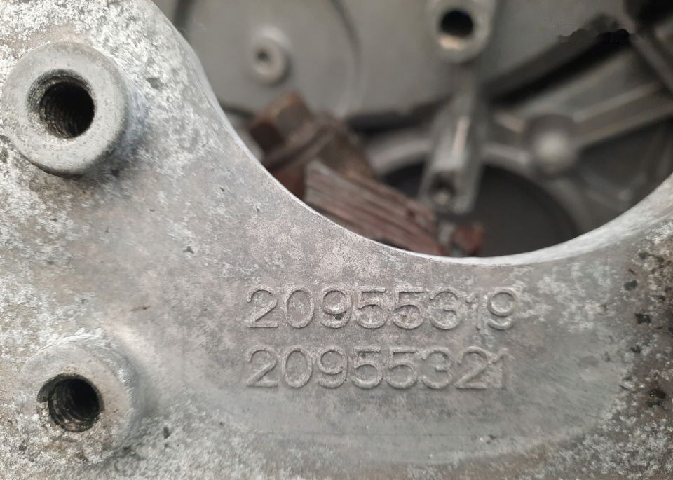 Obudowa sprzęgła automat RENAULT DXI 20955319 truck - Flywheel for Truck: picture 3 Obudowa sprzęgła automat RENAULT DXI 20955319 truck - Flywheel for Truck: picture 3