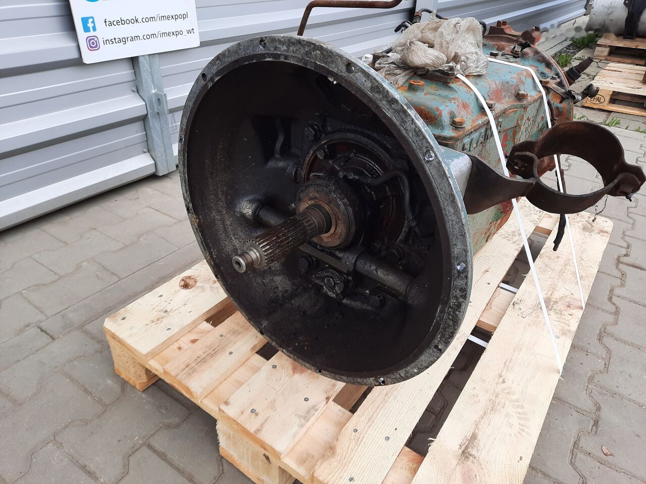 SCANIA GEARBOX / GR 870 GR870 / WORLDWIDE DELIVERY - Gearbox for Truck: picture 2 SCANIA GEARBOX / GR 870 GR870 / WORLDWIDE DELIVERY - Gearbox for Truck: picture 2