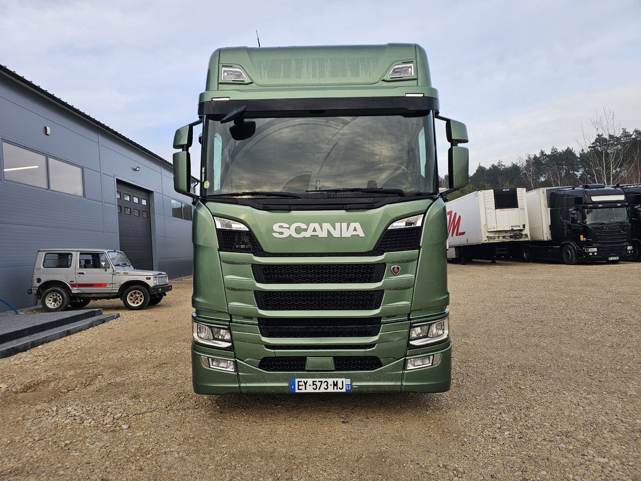 SCANIA R450 2018 / RETARDER / FULL SPOILER / ALU - Tractor unit: picture 3 SCANIA R450 2018 / RETARDER / FULL SPOILER / ALU - Tractor unit: picture 3