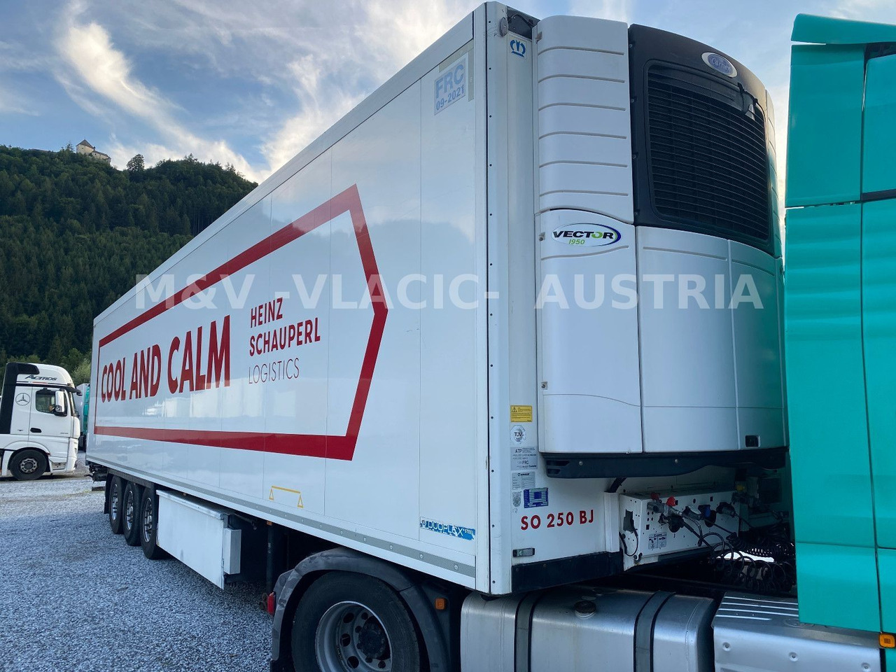 Krone Doppelstock / Carrier 1950 - Refrigerated semi-trailer: picture 2 Krone Doppelstock / Carrier 1950 - Refrigerated semi-trailer: picture 2