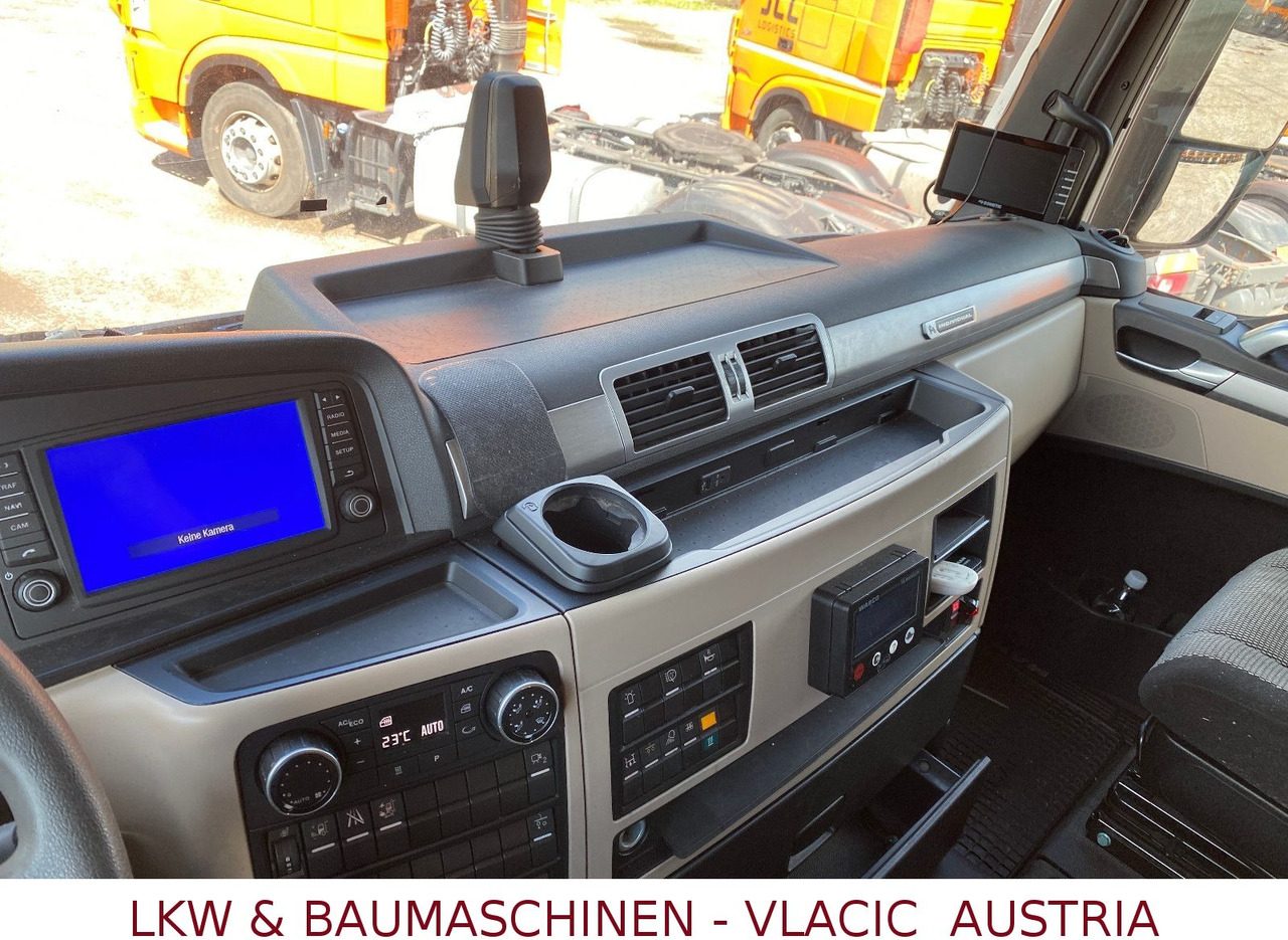 MAN TGX 18.420 MAN TGX 18.420 (450000 Km) - Tractor unit: picture 5 MAN TGX 18.420 MAN TGX 18.420 (450000 Km) - Tractor unit: picture 5