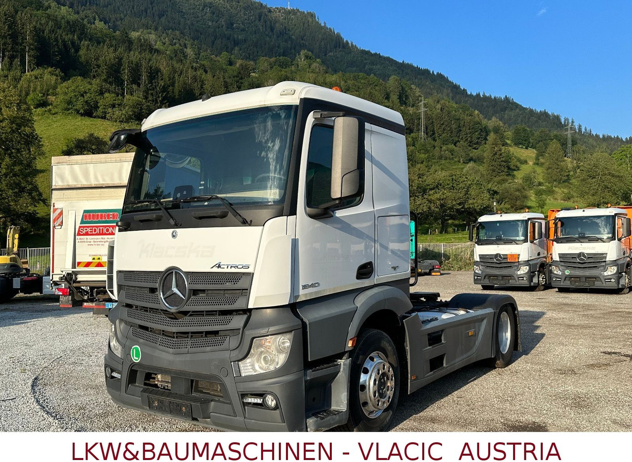 Mercedes-Benz Actros 1840 ADR ( 15 Stk. auf Lager 2017 jahr) - Tractor unit: picture 1 Mercedes-Benz Actros 1840 ADR ( 15 Stk. auf Lager 2017 jahr) - Tractor unit: picture 1