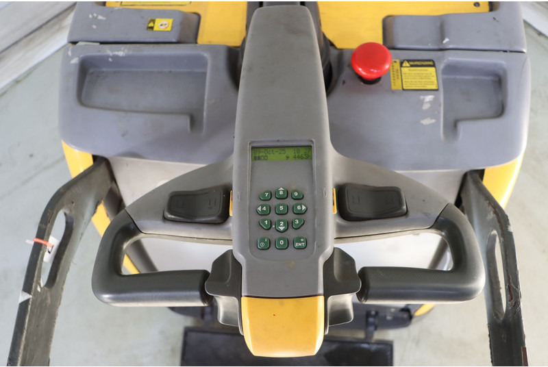 Atlet PLP/200P - Pallet truck: picture 4 Atlet PLP/200P - Pallet truck: picture 4