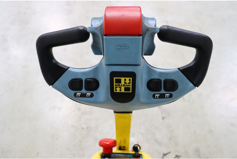 Pallet truck Hyster P1.8: picture 5