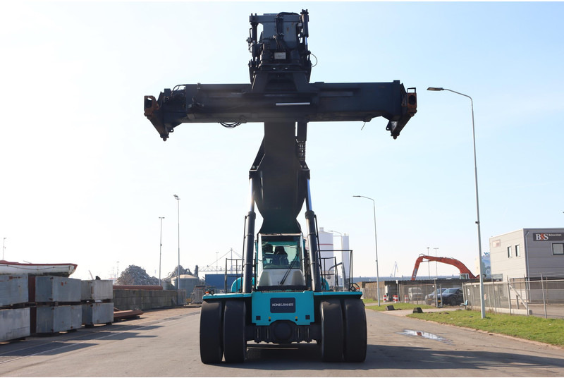 KONECRANES 4531TC5 - Reach stacker: picture 3 KONECRANES 4531TC5 - Reach stacker: picture 3