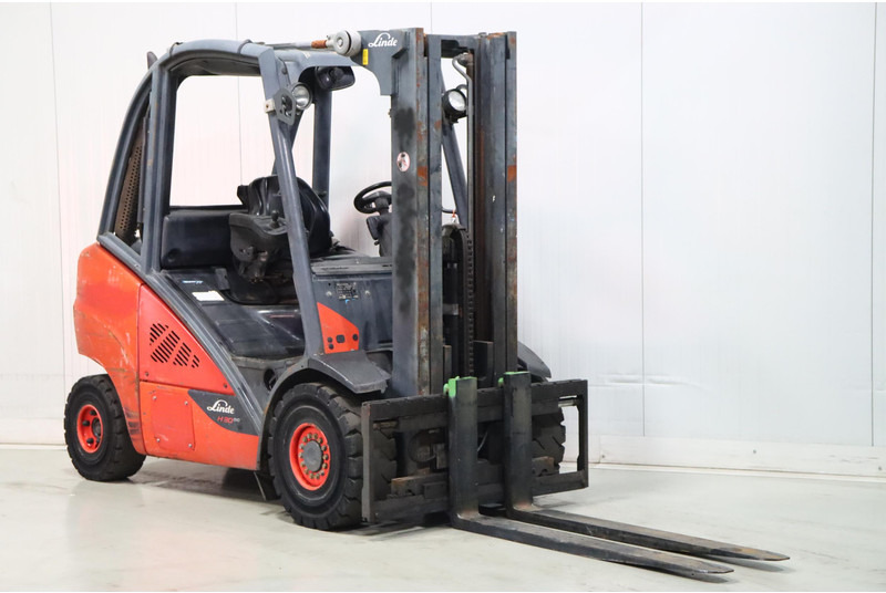 Linde H30D-02 - Diesel forklift: picture 1 Linde H30D-02 - Diesel forklift: picture 1