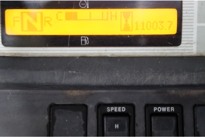 LPG forklift Nissan U1D2A20LQ: picture 8