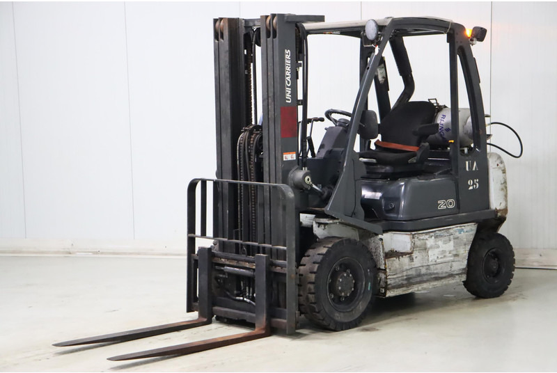 Nissan U1D2A20LQ - LPG forklift: picture 3 Nissan U1D2A20LQ - LPG forklift: picture 3
