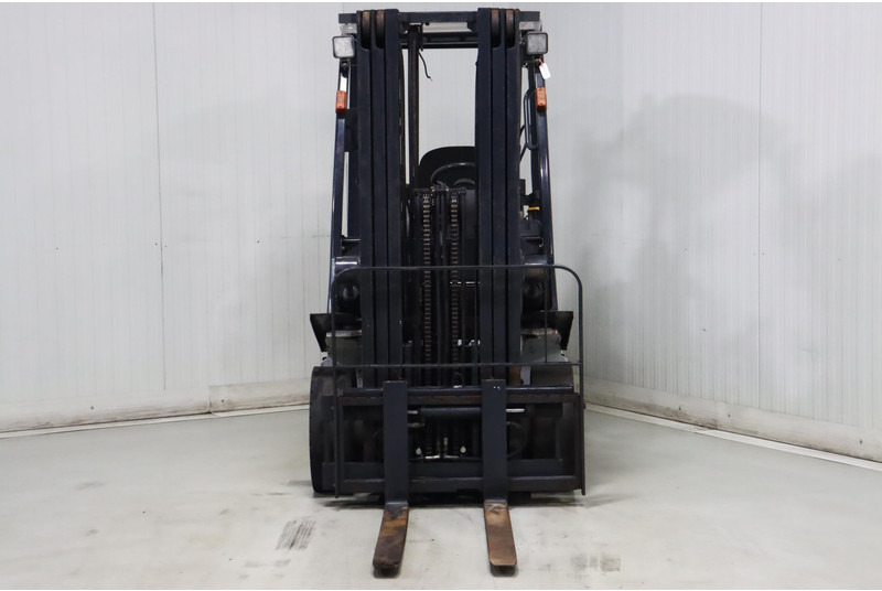 Nissan U1D2A20LQ - LPG forklift: picture 2 Nissan U1D2A20LQ - LPG forklift: picture 2