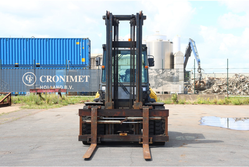 TCM FD80-2 - Diesel forklift: picture 3 TCM FD80-2 - Diesel forklift: picture 3