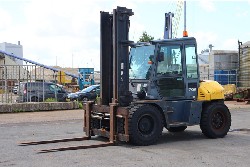 TCM FD80-2 - Diesel forklift: picture 4 TCM FD80-2 - Diesel forklift: picture 4