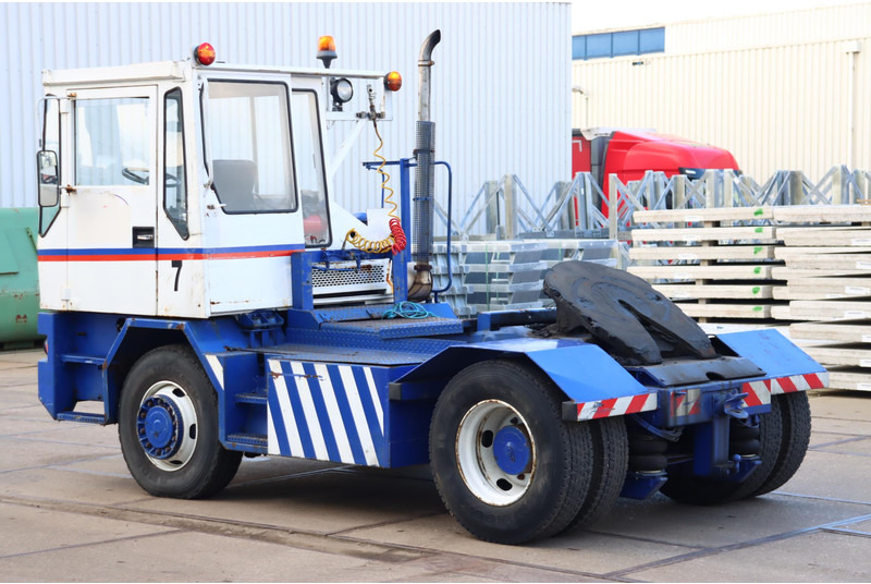 Terberg TRT89 - Terminal tractor: picture 5 Terberg TRT89 - Terminal tractor: picture 5