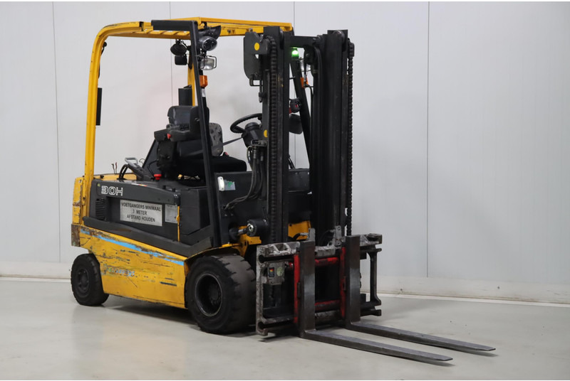 UniCarriers G1Q2L30HQ - Electric forklift: picture 1 UniCarriers G1Q2L30HQ - Electric forklift: picture 1