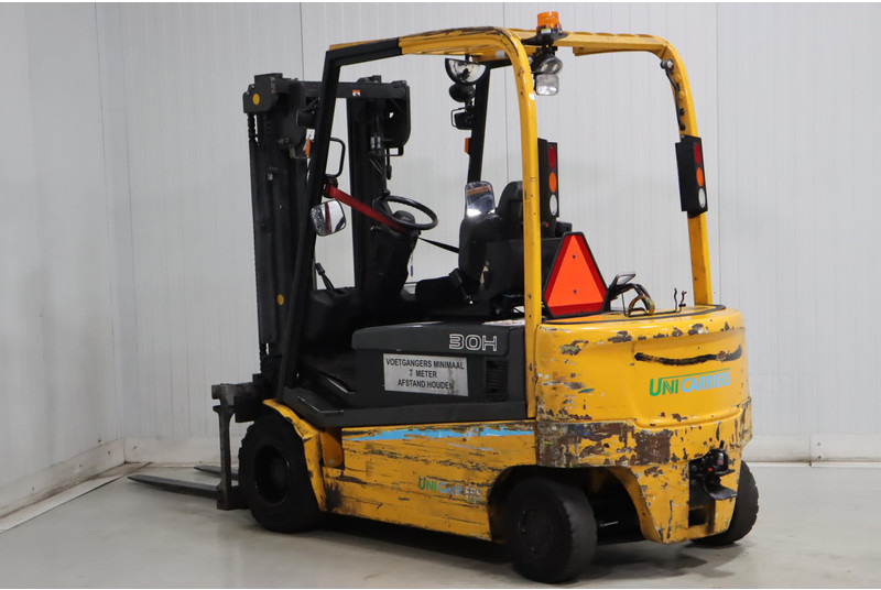 UniCarriers G1Q2L30HQ - Electric forklift: picture 4 UniCarriers G1Q2L30HQ - Electric forklift: picture 4