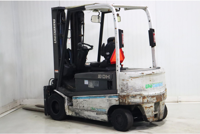 UniCarriers G1Q2L30Q - Electric forklift: picture 4 UniCarriers G1Q2L30Q - Electric forklift: picture 4