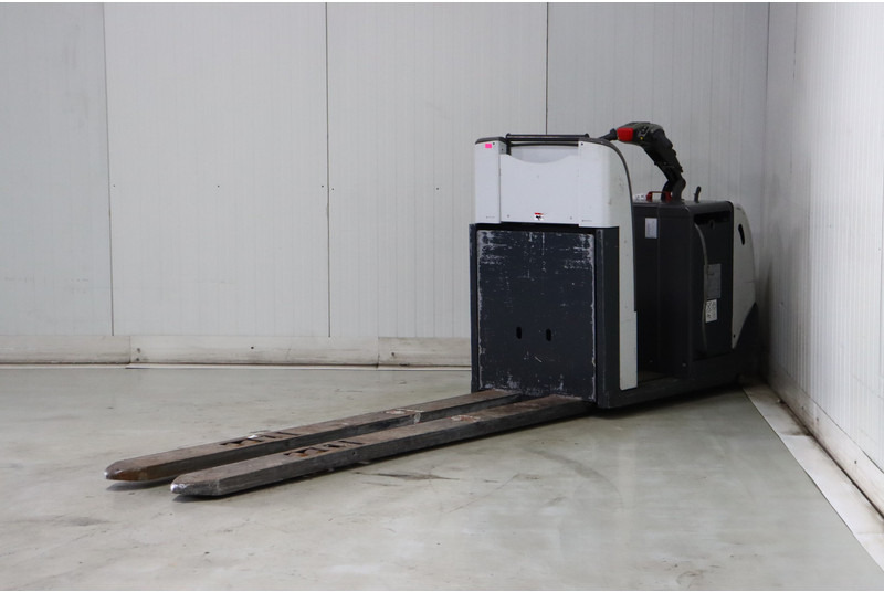 UniCarriers PPL200SN - Order picker: picture 4 UniCarriers PPL200SN - Order picker: picture 4