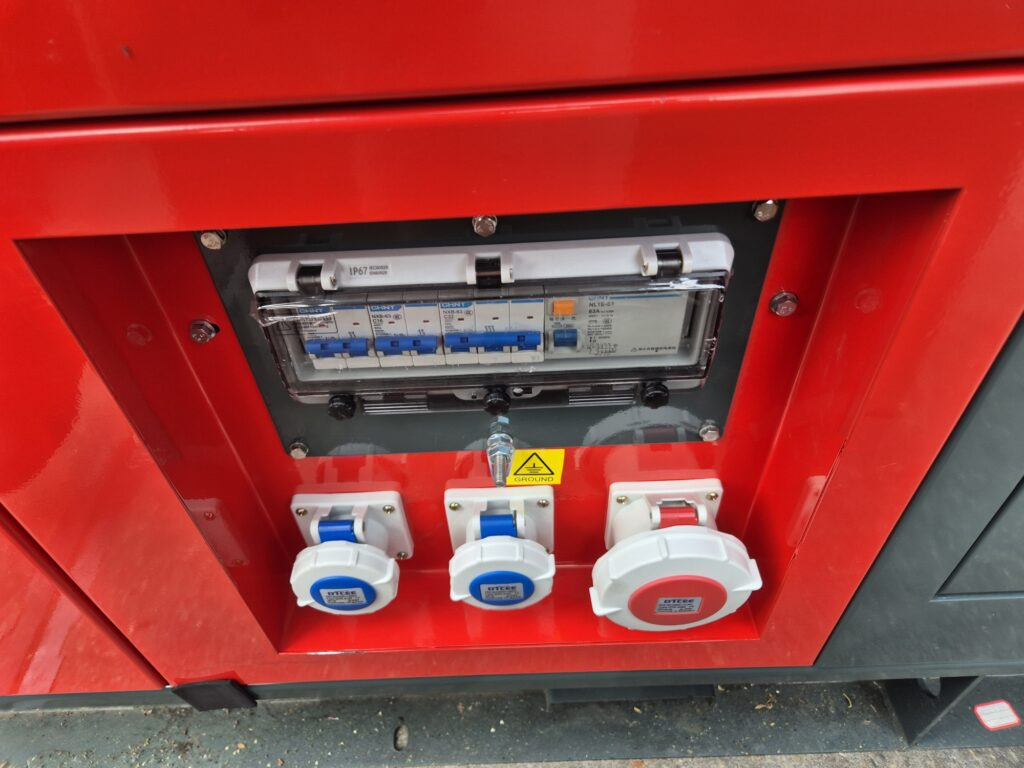 ASHITA AG3-70 - Generator set: picture 3 ASHITA AG3-70 - Generator set: picture 3