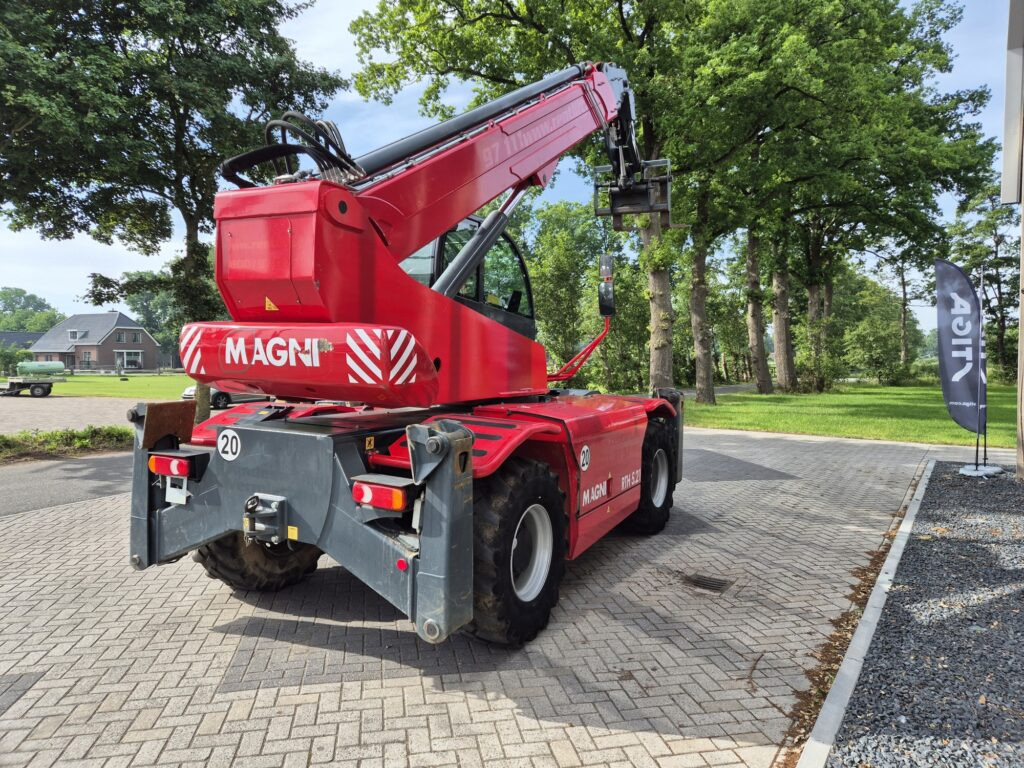 MAGNI RTH 5.21 D/D - Telescopic handler: picture 5 MAGNI RTH 5.21 D/D - Telescopic handler: picture 5