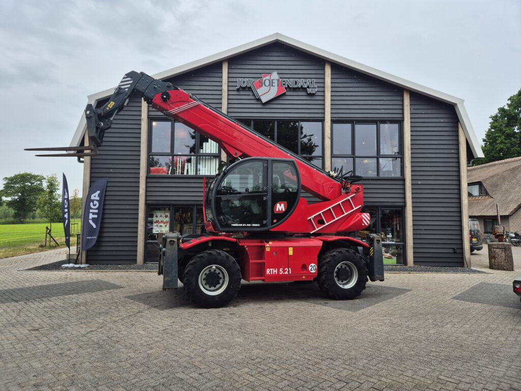 Telescopic handler MAGNI RTH 5.21 D/D: picture 1