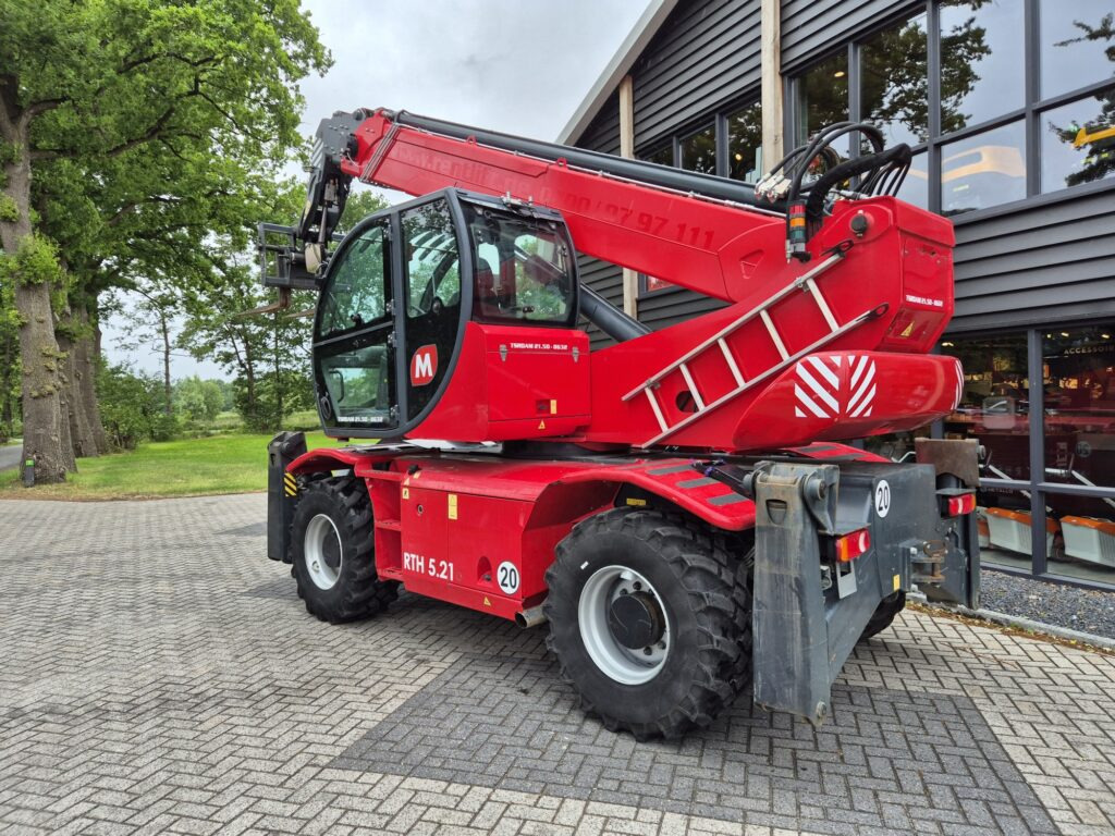 MAGNI RTH 5.21 – D/D - Telescopic handler: picture 3 MAGNI RTH 5.21 – D/D - Telescopic handler: picture 3