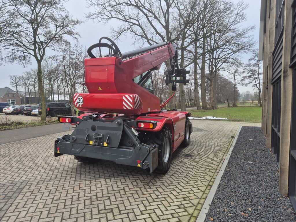MAGNI RTH 6.21 D/D - Telescopic handler: picture 3 MAGNI RTH 6.21 D/D - Telescopic handler: picture 3